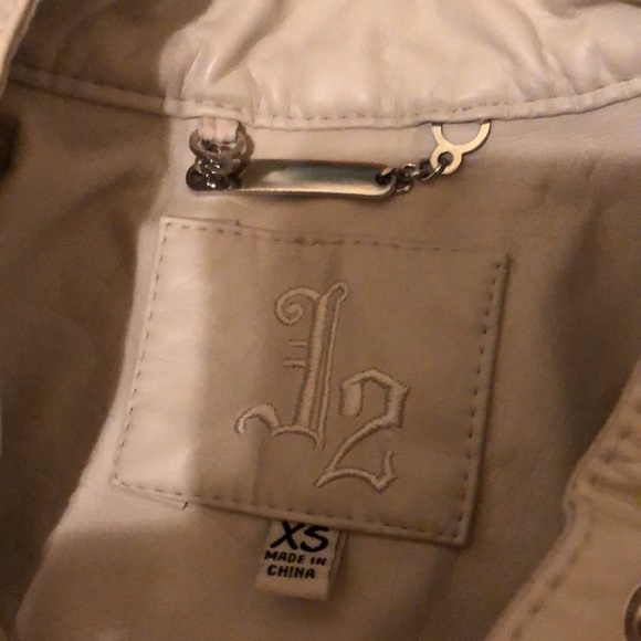 Selling White leather jacket for $20.00 - Picture 6 of 7